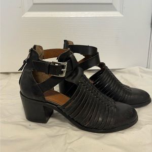 Little Burgundy Black Leather Cut Out Ankle Strap Sandals